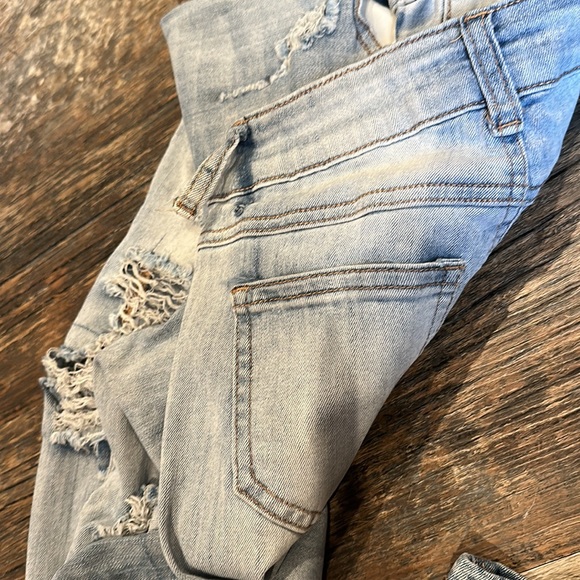 Jeans - Picture 2 of 2